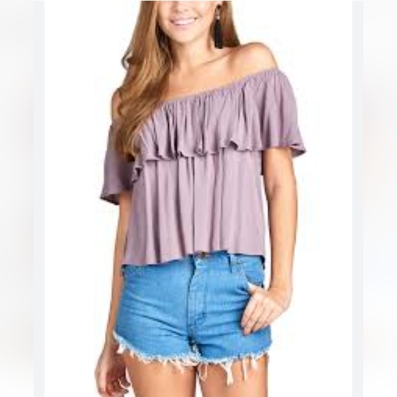 Charlotte Russe pleated top - Picture 3 of 9